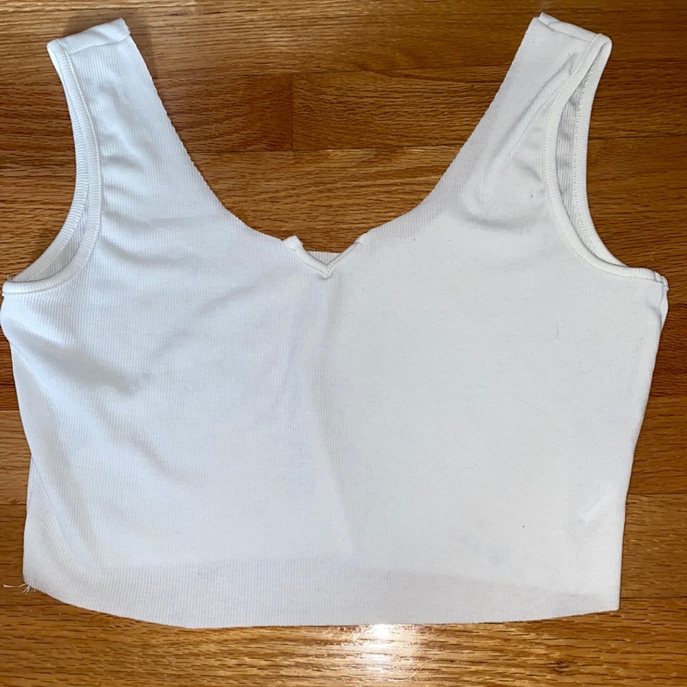 White cropped tank top